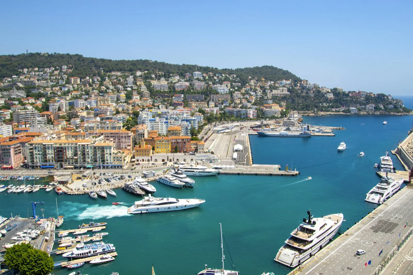 Port Lympia et Riquier à Nice, location saisonnière